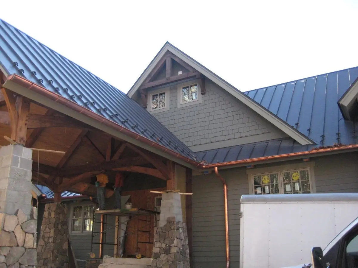 Craftsman Roofing team delivering quality roofing work in Choctaw